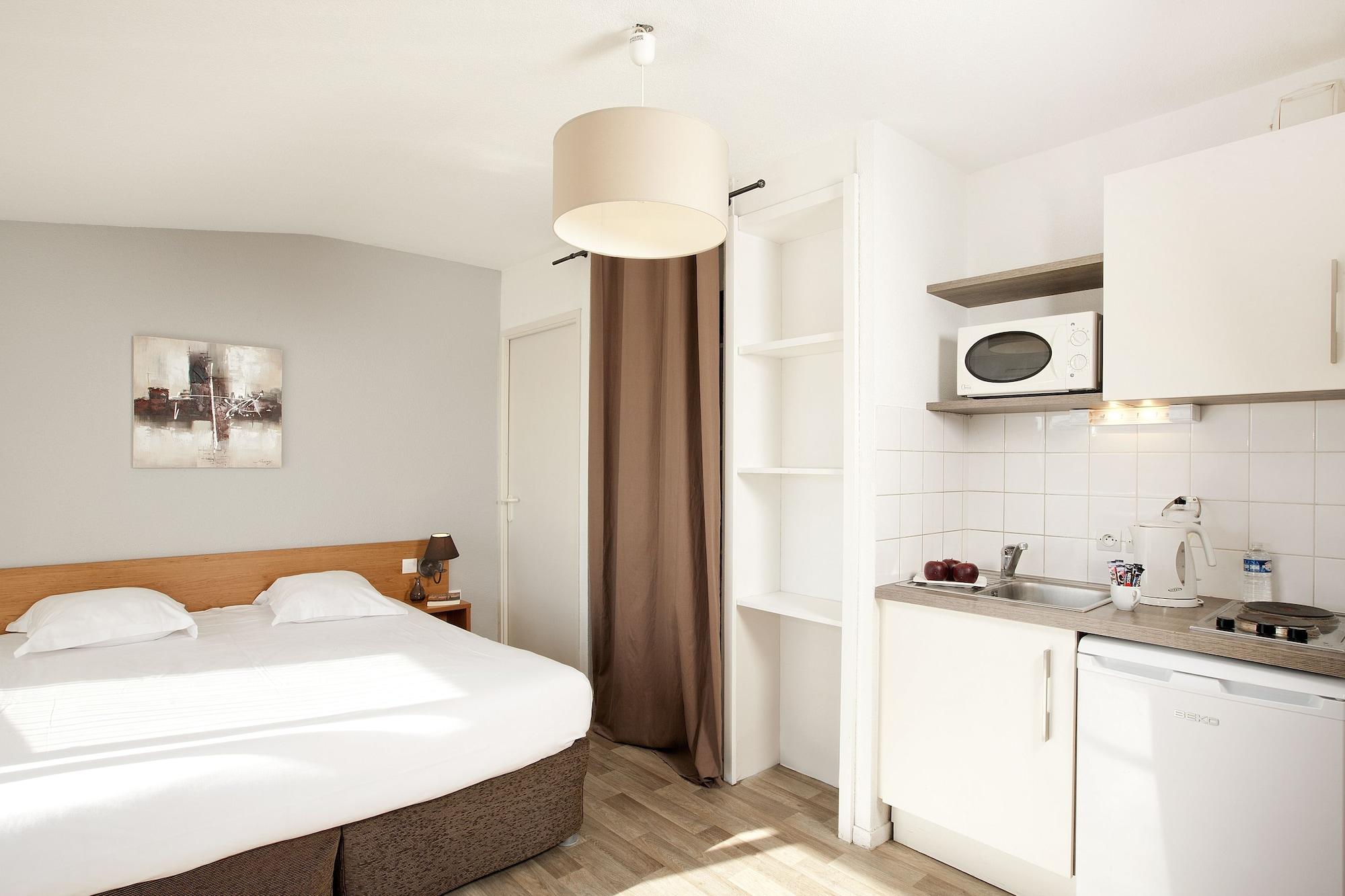 Sejours & Affaires Tours Leonard De Vinci Aparthotel Exterior foto