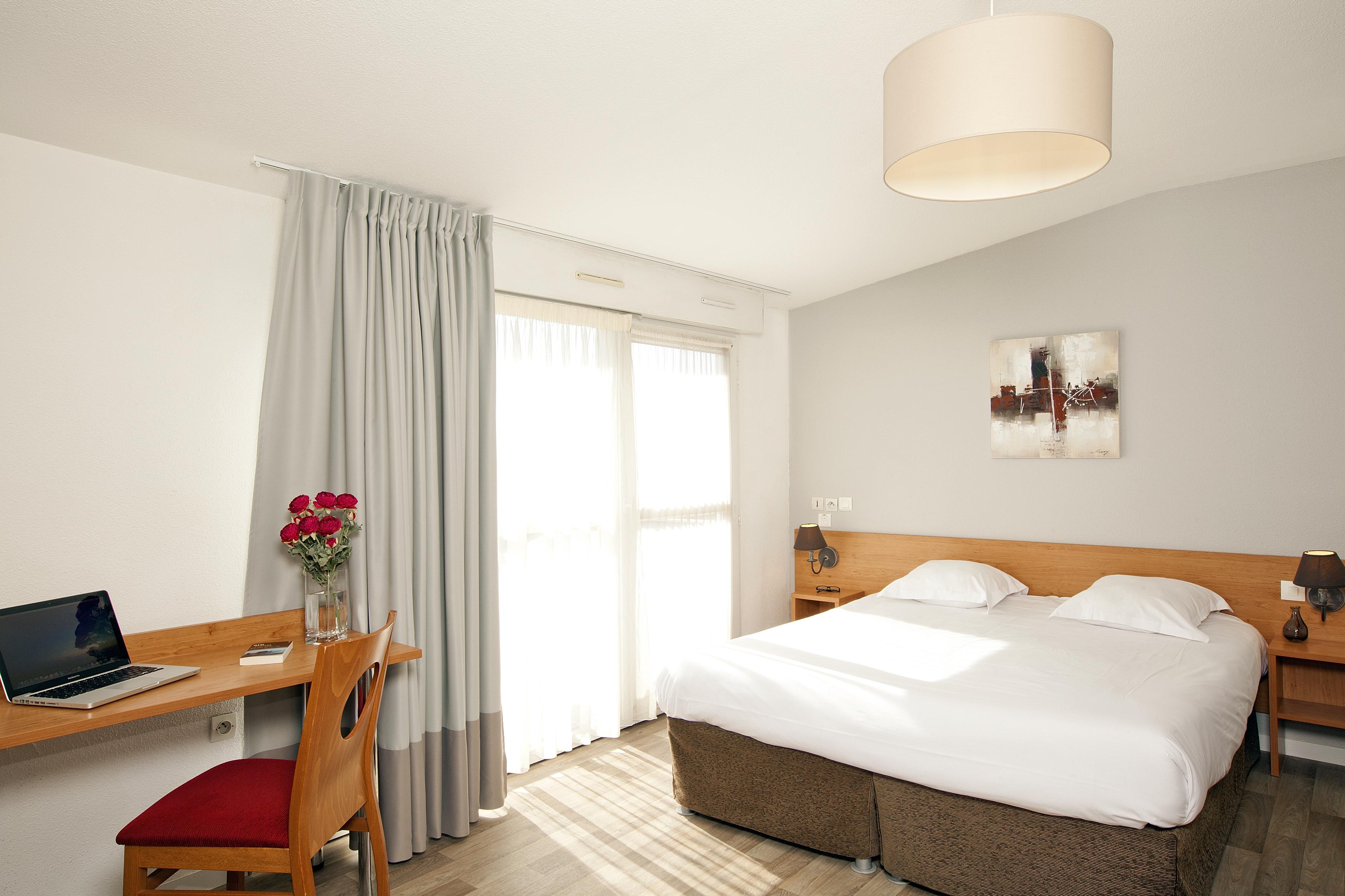 Sejours & Affaires Tours Leonard De Vinci Aparthotel Exterior foto